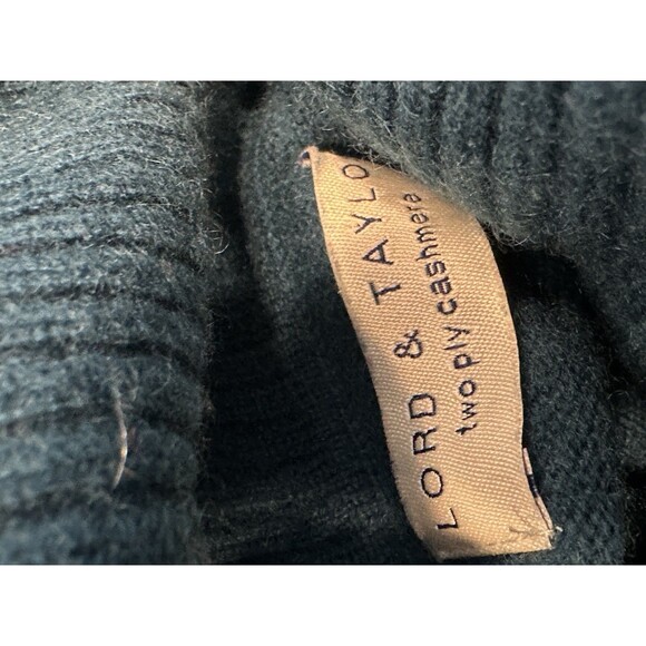 Women’s Lord & Taylor Teal Two Ply Cashmere Turtleneck Sweater Size S Minimalist - Picture 4 of 10